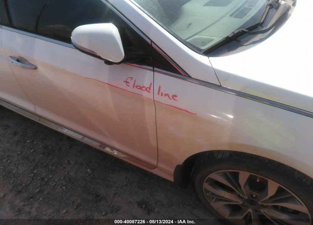 2015 HYUNDAI SONATA LIMITED 2.0T VIN: 5NPE34AB2FH169355