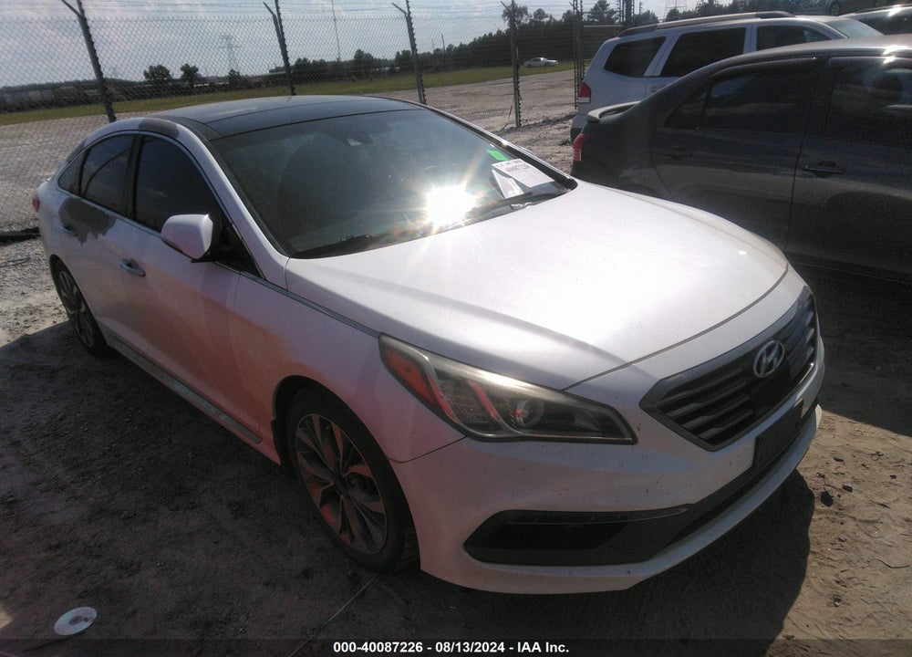 2015 HYUNDAI SONATA LIMITED 2.0T VIN: 5NPE34AB2FH169355