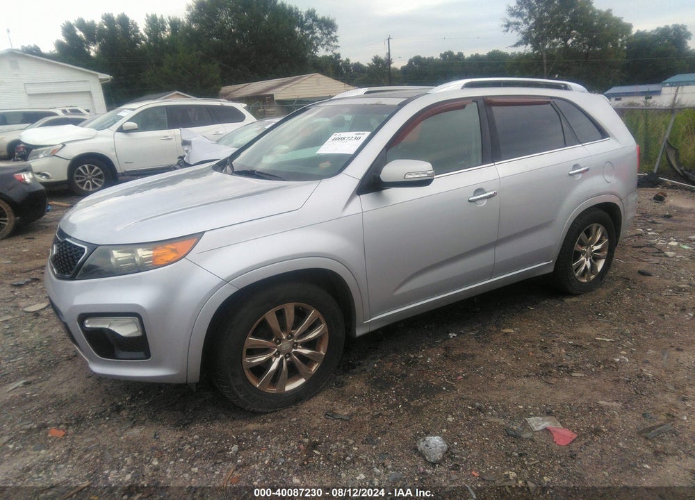 2011 KIA SORENTO SX V6 VIN: 5XYKW4A26BG094977