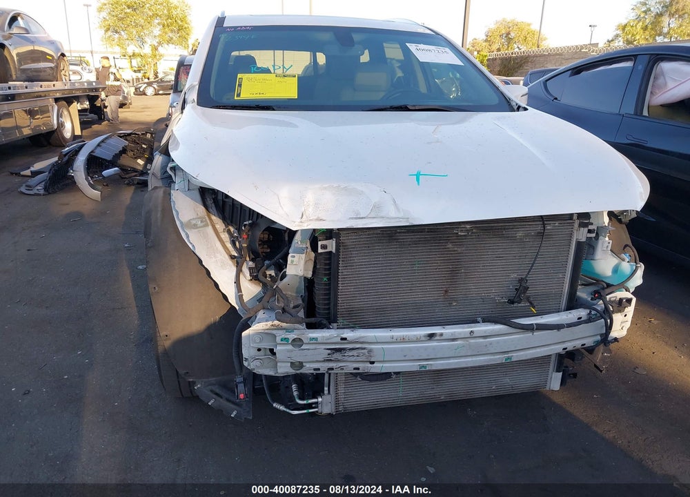 2019 BUICK ENCLAVE FWD ESSENCE VIN: 5GAERBKW4KJ319795