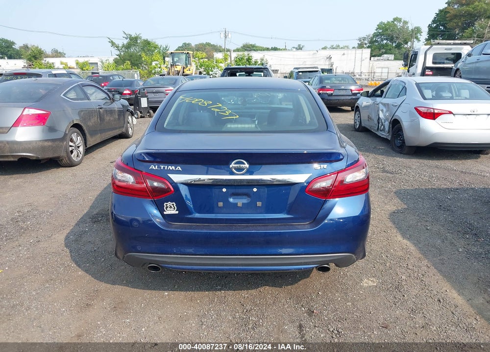 2017 NISSAN ALTIMA VIN: 1N4AL3AP4HC118321