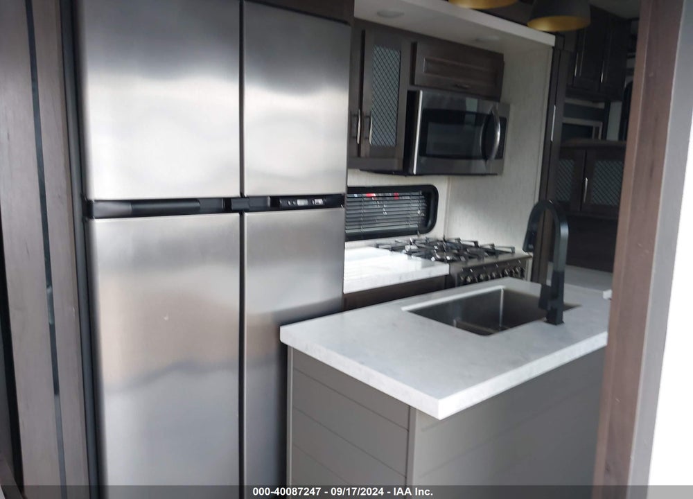 2021 GRAND DESIGN OTHER VIN: 573FM4534M1118764