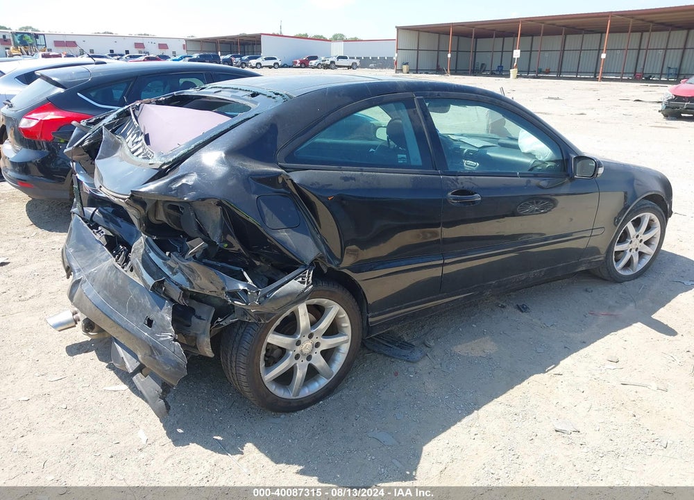 2004 MERCEDES-BENZ C 230 KOMPRESSOR SPORT VIN: WDBRN40J54A567926