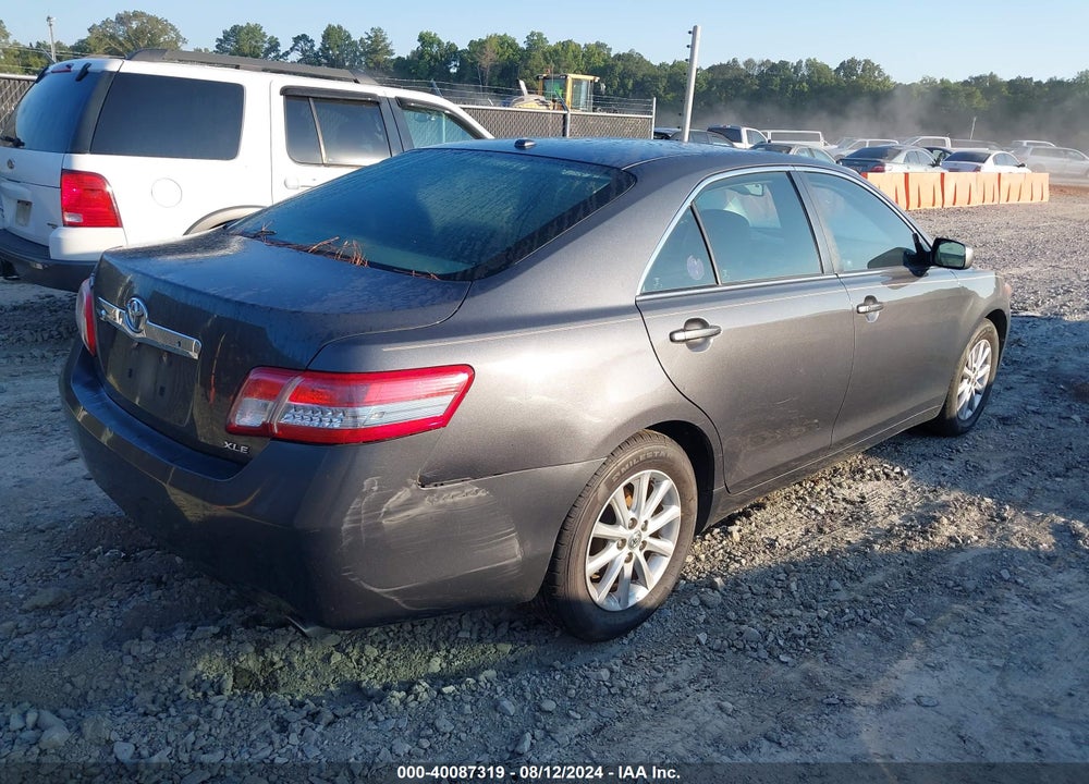 2011 TOYOTA CAMRY XLE VIN: 4T1BF3EK9BU218304