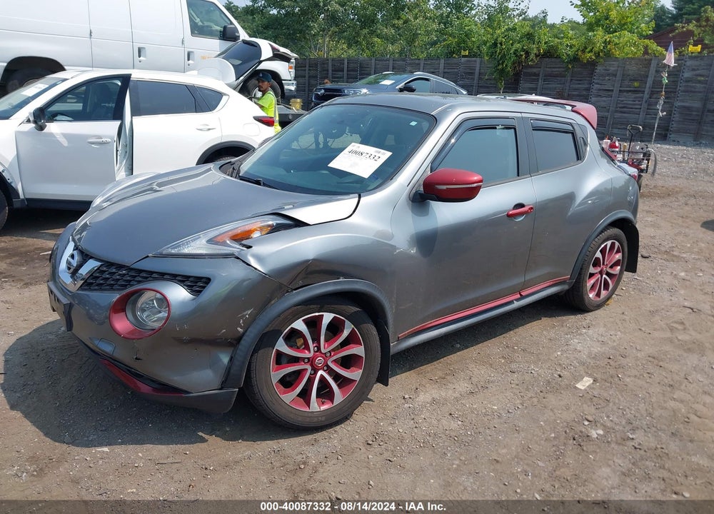2015 NISSAN JUKE SV VIN: JN8AF5MV4FT558192
