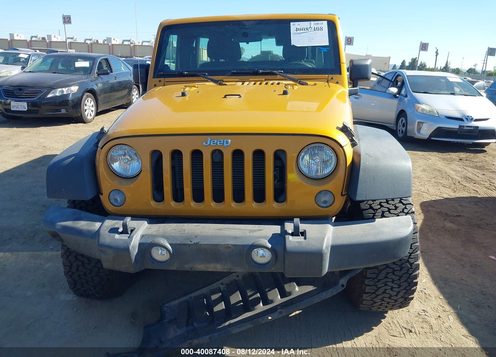 2014 JEEP WRANGLER UNLIMITED SPORT VIN: 1C4BJWDG3EL292071