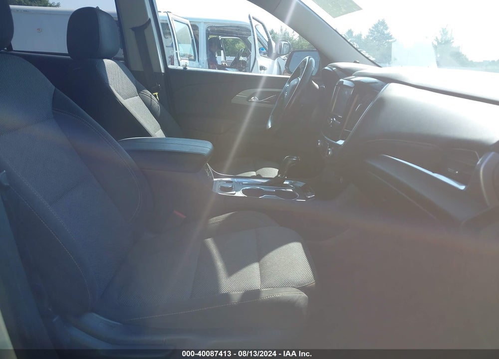 2019 CHEVROLET TRAVERSE 2FL VIN: 1GNEVMKW6KJ268233