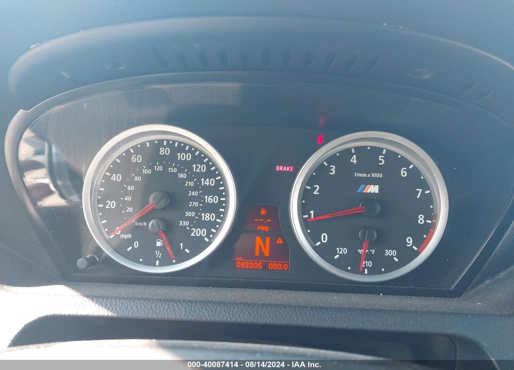 2008 BMW M6 VIN: WBSEK93578CY79995
