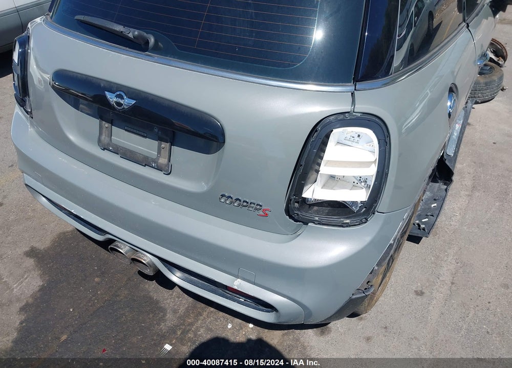 2015 MINI HARDTOP VIN: WMWXP7C54F2A35549