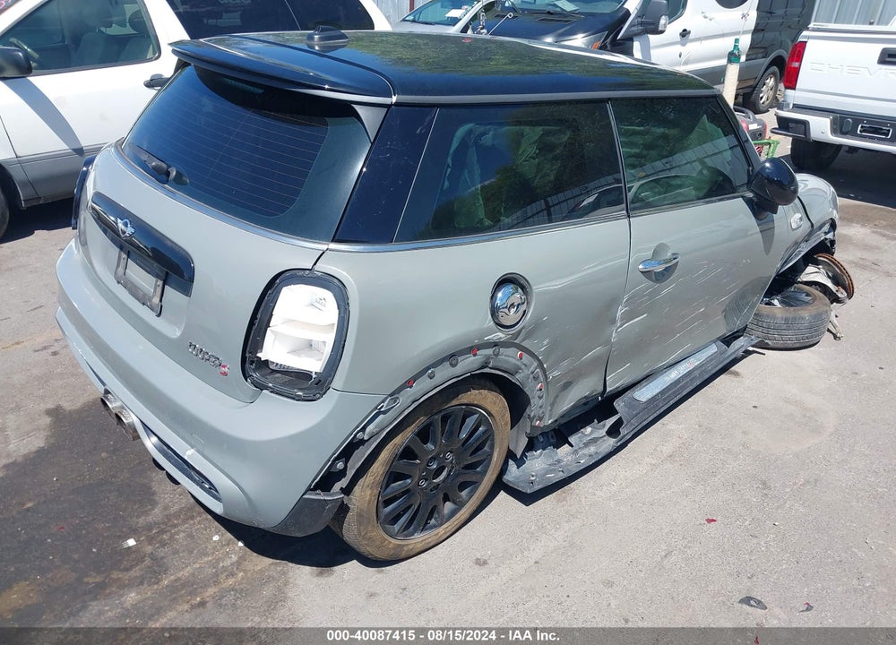 2015 MINI HARDTOP VIN: WMWXP7C54F2A35549