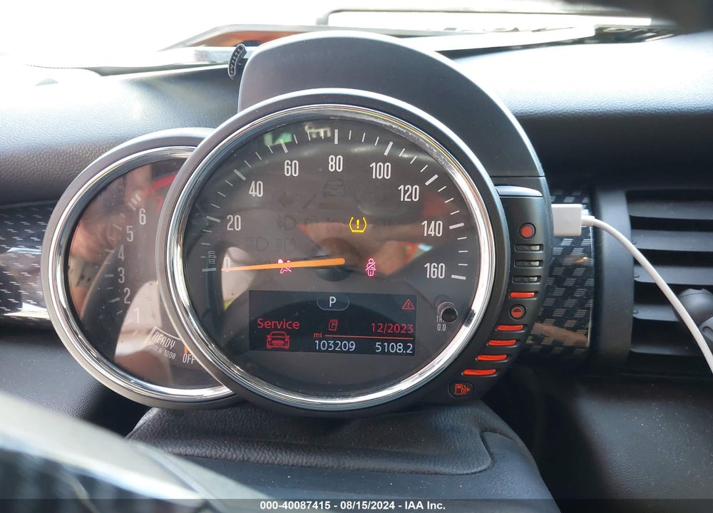 2015 MINI HARDTOP VIN: WMWXP7C54F2A35549