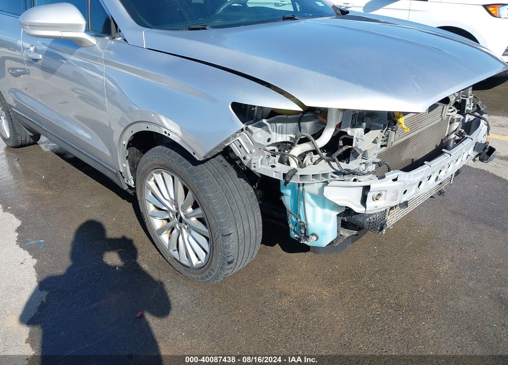2019 LINCOLN MKC STANDARD VIN: 5LMCJ1D90KUL17077