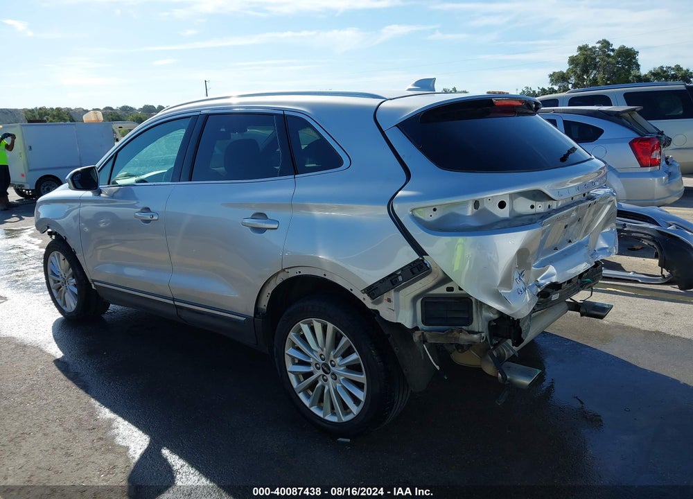 2019 LINCOLN MKC STANDARD VIN: 5LMCJ1D90KUL17077