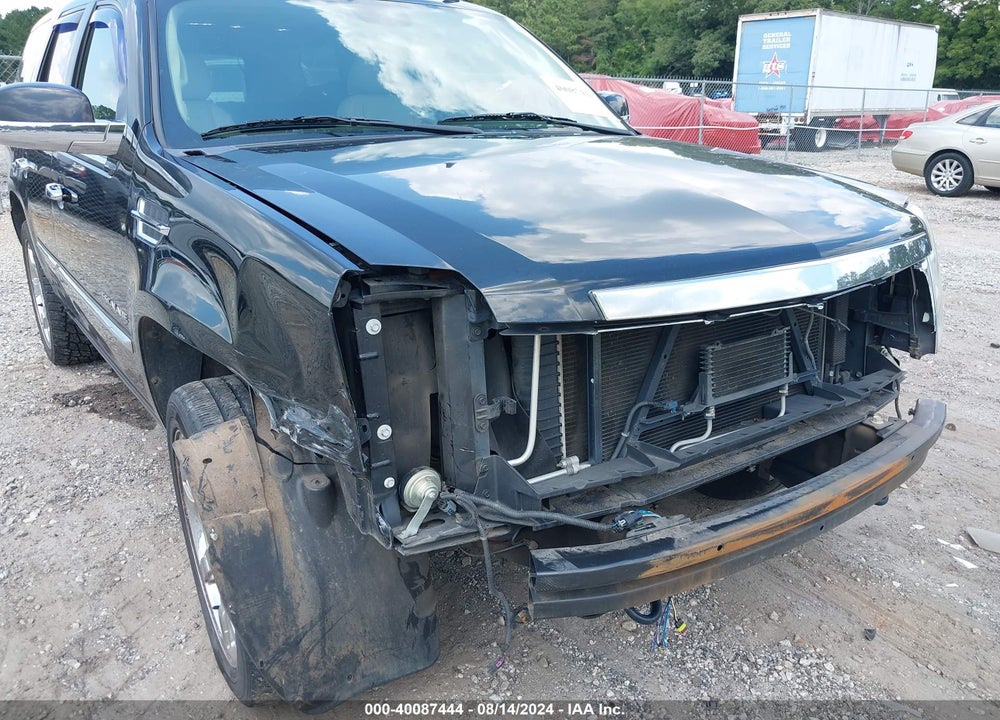 2010 CADILLAC ESCALADE PREMIUM VIN: 1GYUKCEF9AR225664
