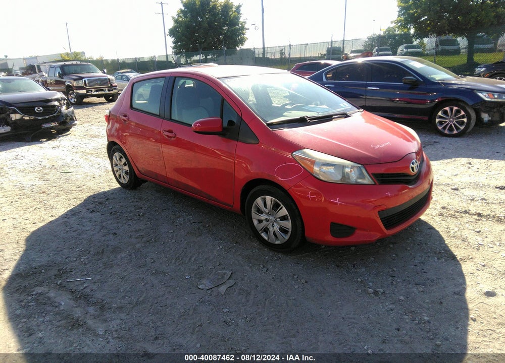 2013 TOYOTA YARIS LE VIN: JTDKTUD39DD567558