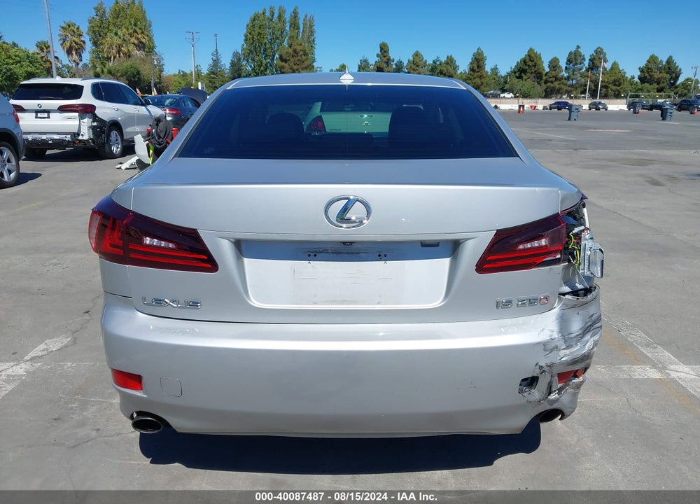 2008 LEXUS IS 250 VIN: JTHBK262X85065023