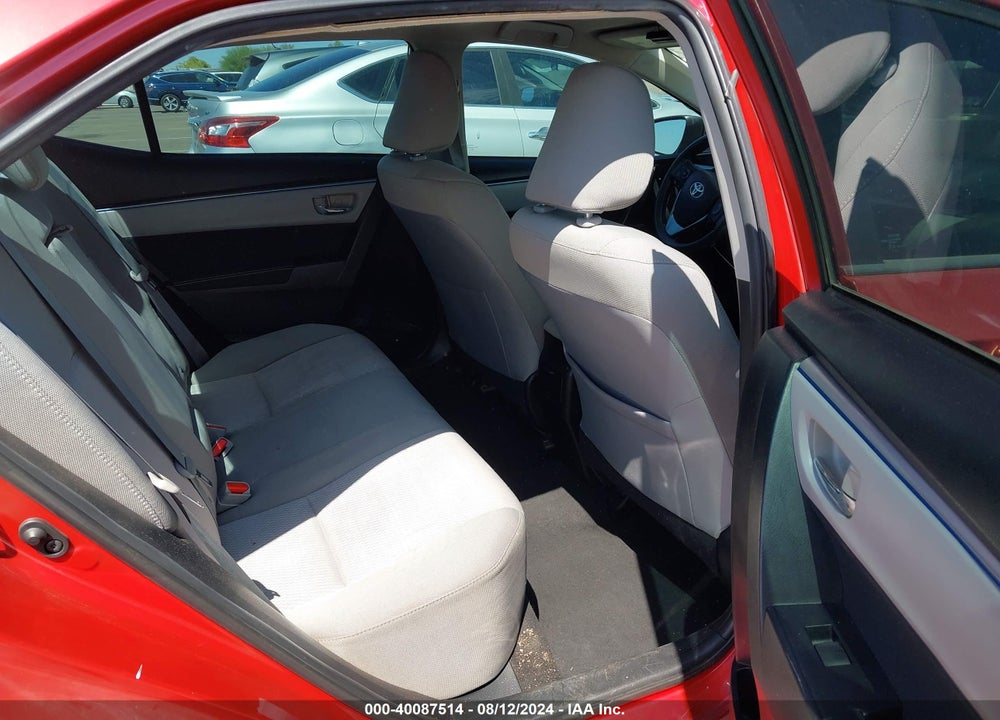 2015 TOYOTA COROLLA LE VIN: 5YFBURHE8FP303897