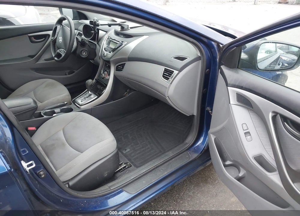 2013 HYUNDAI ELANTRA GLS VIN: KMHDH4AE6DU507586