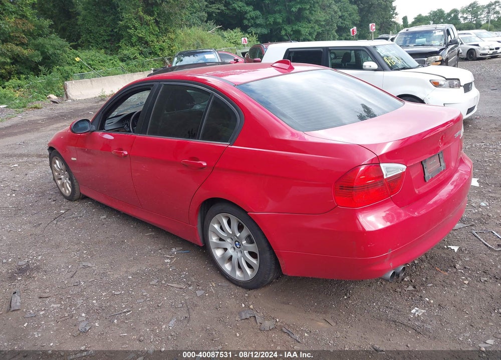2007 BMW 328I VIN: WBAVA37547NE28219