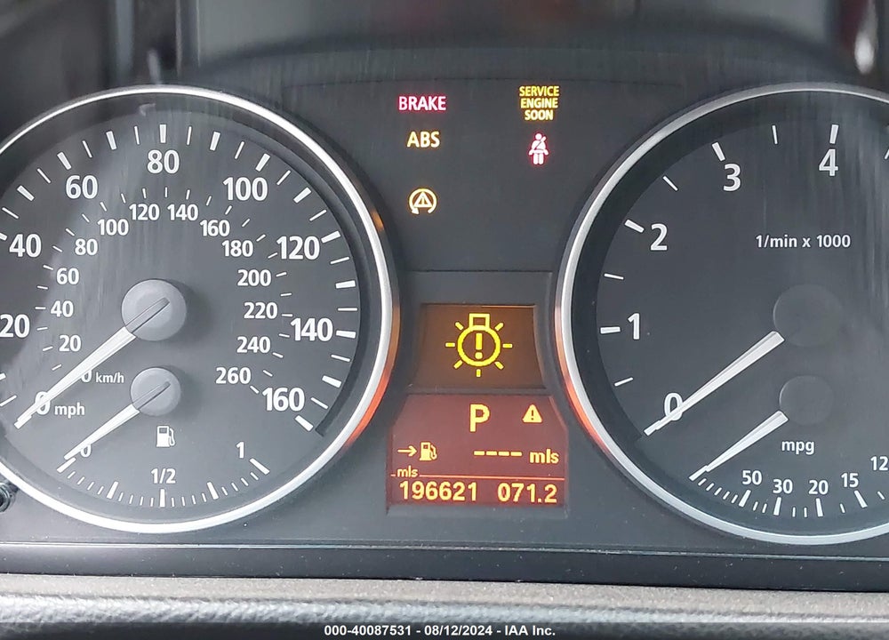 2007 BMW 328I VIN: WBAVA37547NE28219
