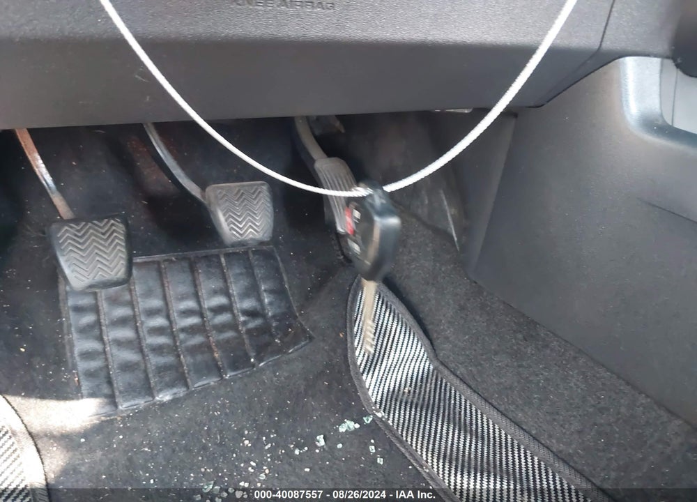 2011 SCION TC VIN: JTKJF5C71B3015268