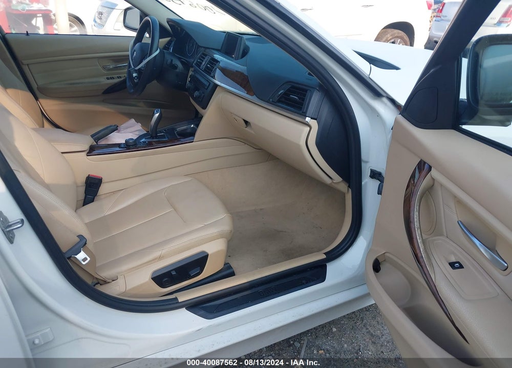 2013 BMW 328I VIN: WBA3C1C54DF436609