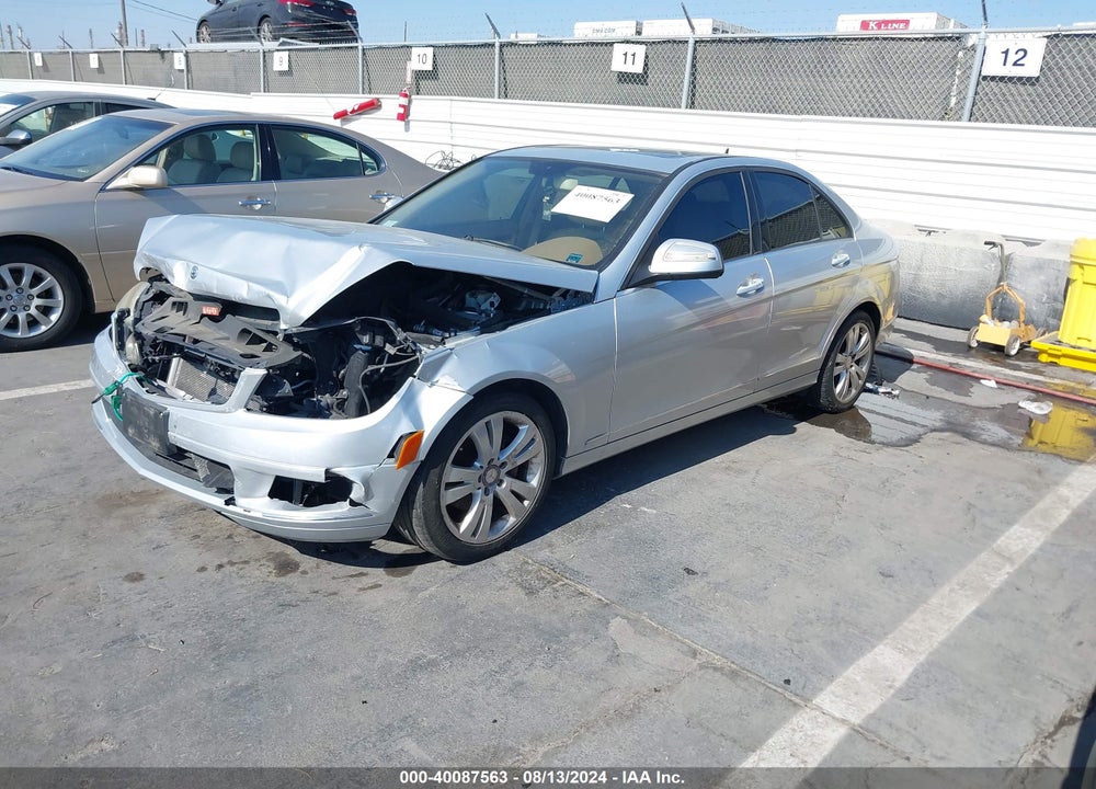 2008 MERCEDES-BENZ C 300 LUXURY/SPORT VIN: WDDGF54X98F089258
