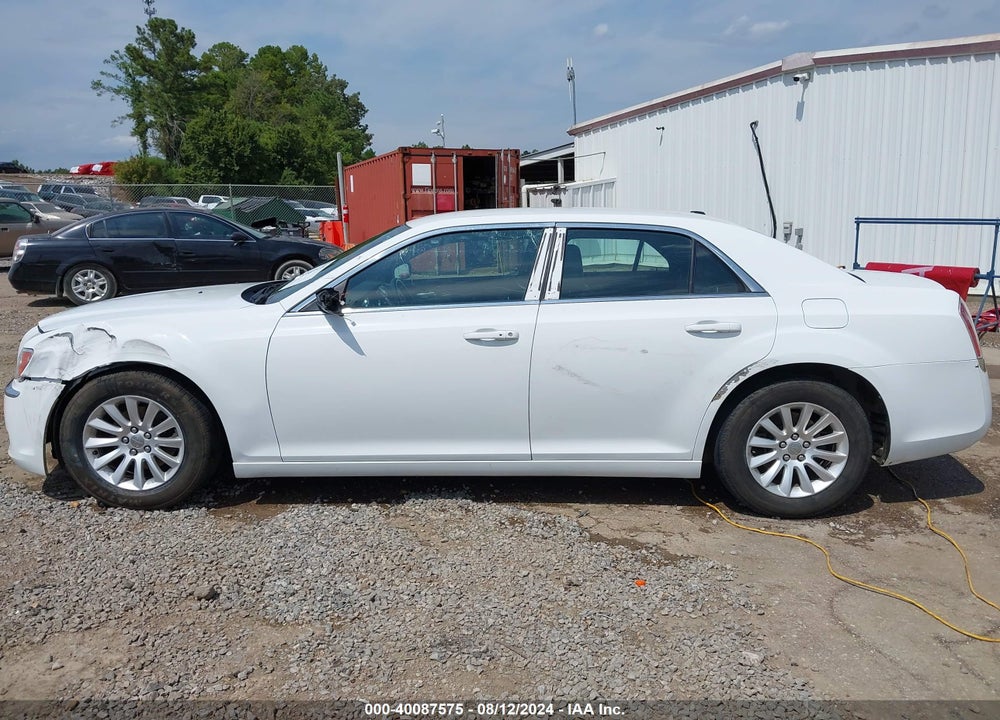 2014 CHRYSLER 300 VIN: 2C3CCAAG1EH288561