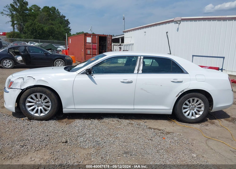 2014 CHRYSLER 300 VIN: 2C3CCAAG1EH288561