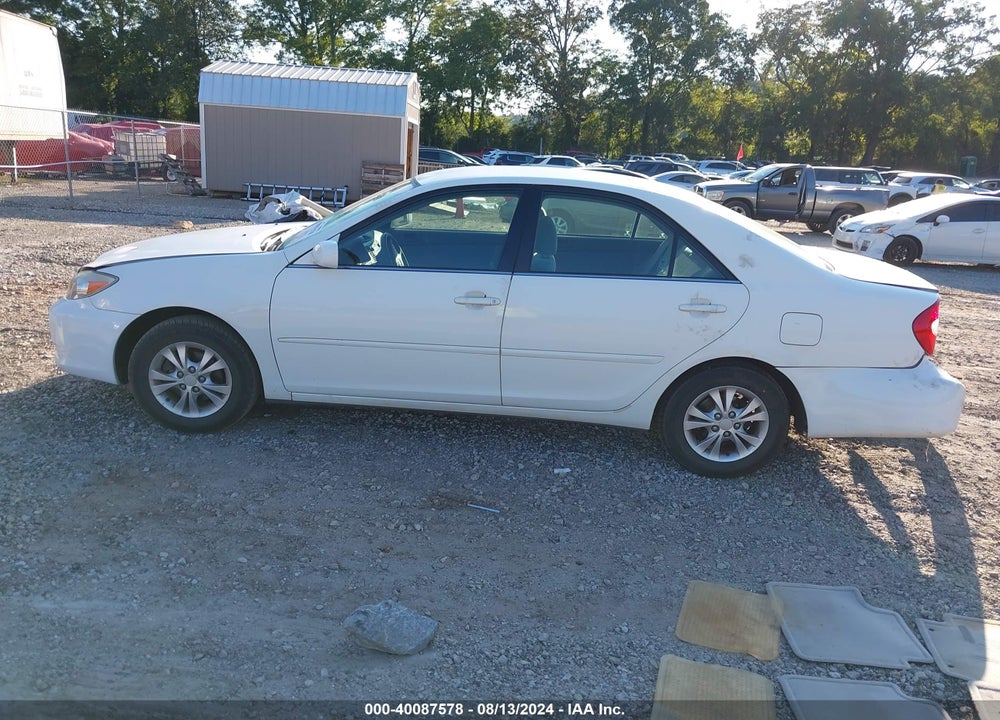 2004 TOYOTA CAMRY LE V6 VIN: 4T1BF32K24U067507