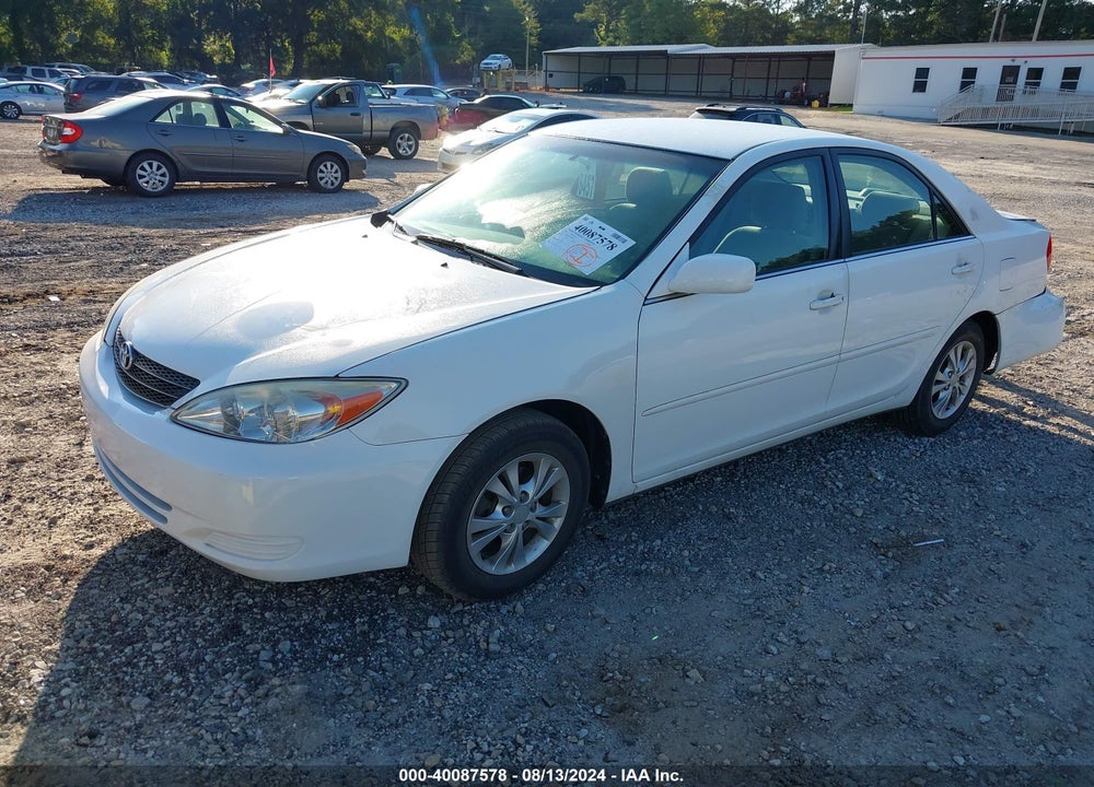 2004 TOYOTA CAMRY LE V6 VIN: 4T1BF32K24U067507