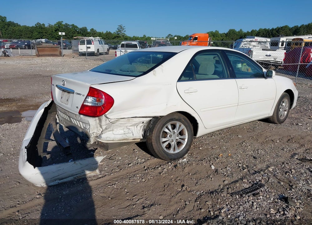2004 TOYOTA CAMRY LE V6 VIN: 4T1BF32K24U067507
