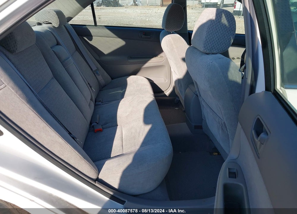 2004 TOYOTA CAMRY LE V6 VIN: 4T1BF32K24U067507