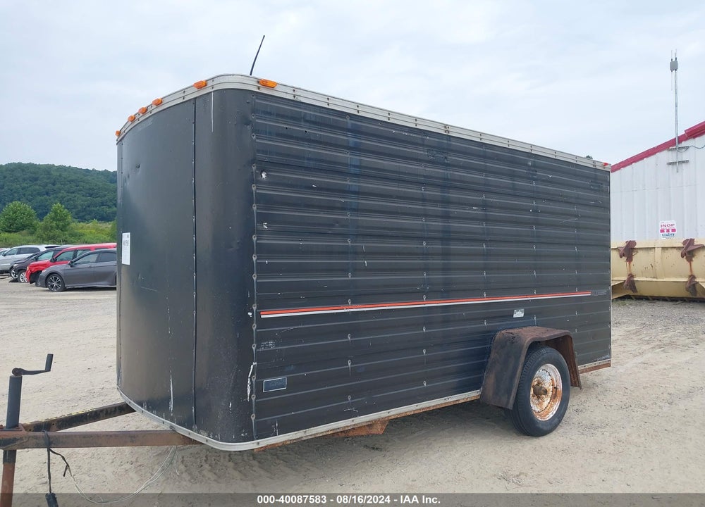 1992 TOY HAULER TRAILER VIN: 000000000T6121067