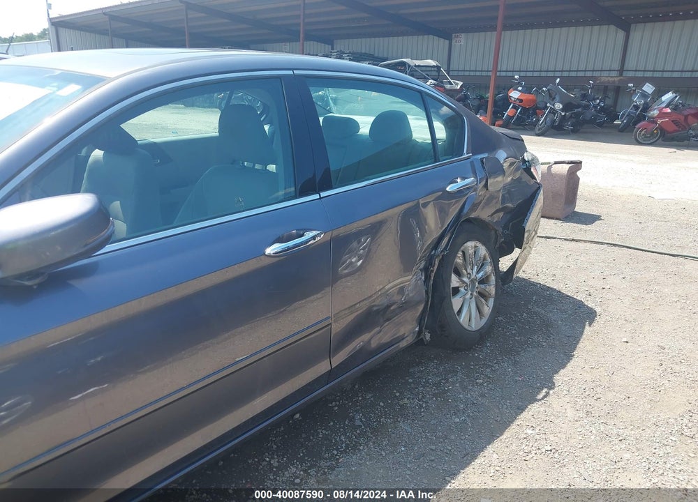 2015 HONDA ACCORD EX-L V-6 VIN: 1HGCR3F81FA034308