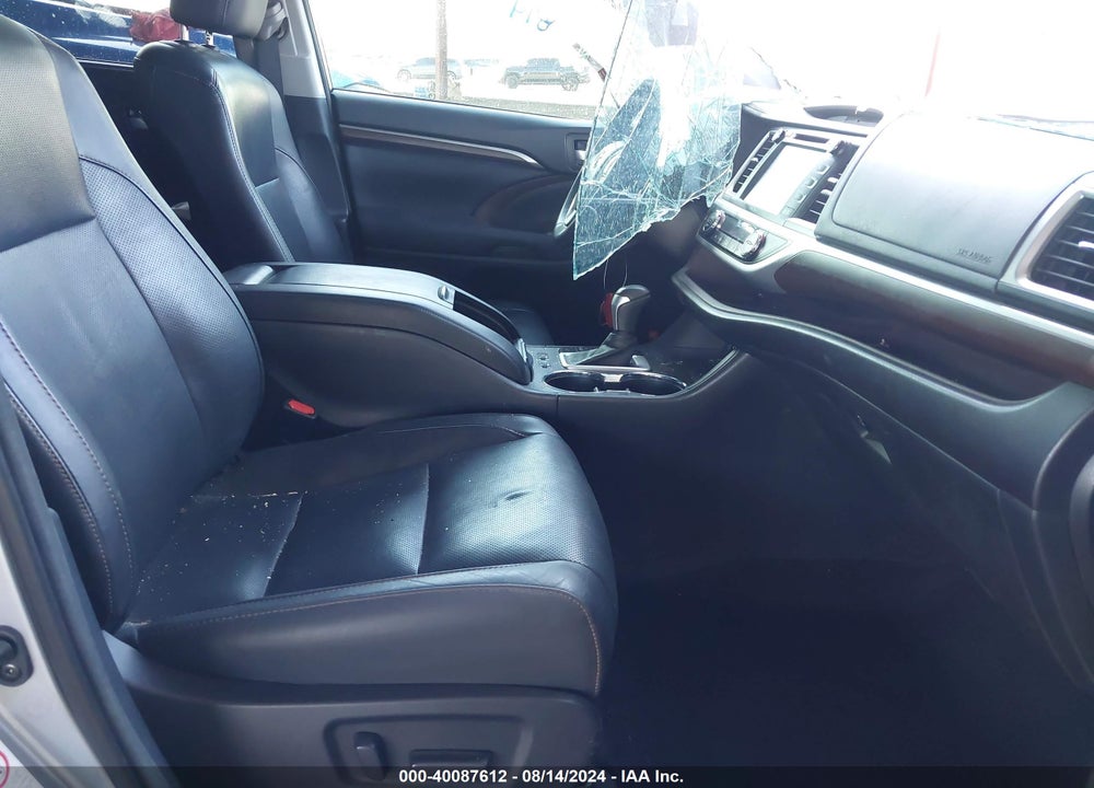 2015 TOYOTA HIGHLANDER LIMITED V6 VIN: 5TDDKRFH1FS071985