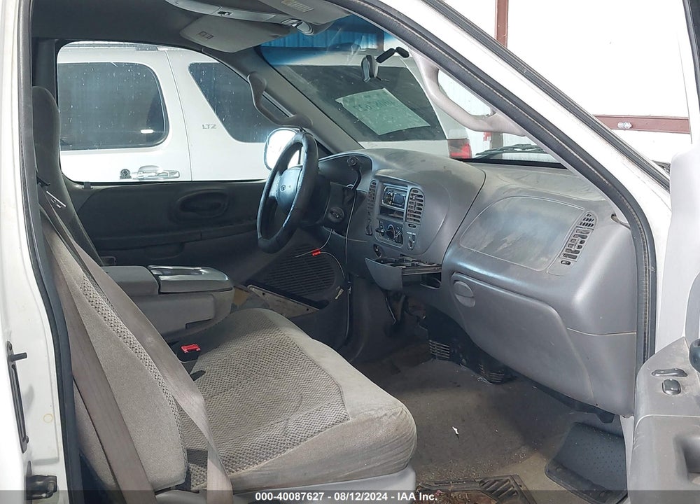 2000 FORD F-150 LARIAT/WORK SERIES/XL/XLT VIN: 1FTRX18L9YKA31092