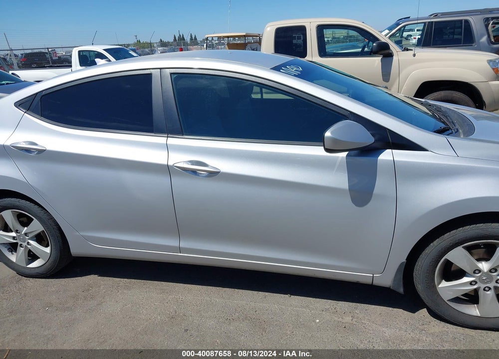 2013 HYUNDAI ELANTRA GLS VIN: KMHDH4AE2DU823518
