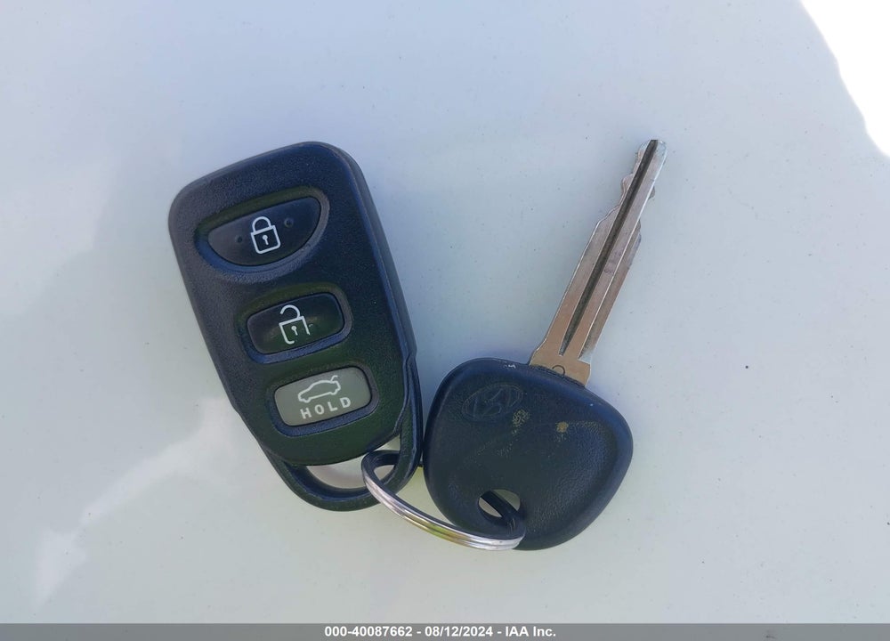 2014 HYUNDAI ELANTRA SE VIN: 5NPDH4AE1EH501260