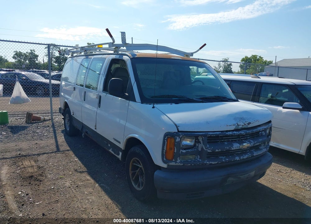 2001 CHEVROLET EXPRESS VIN: 1GCEG15W711237309