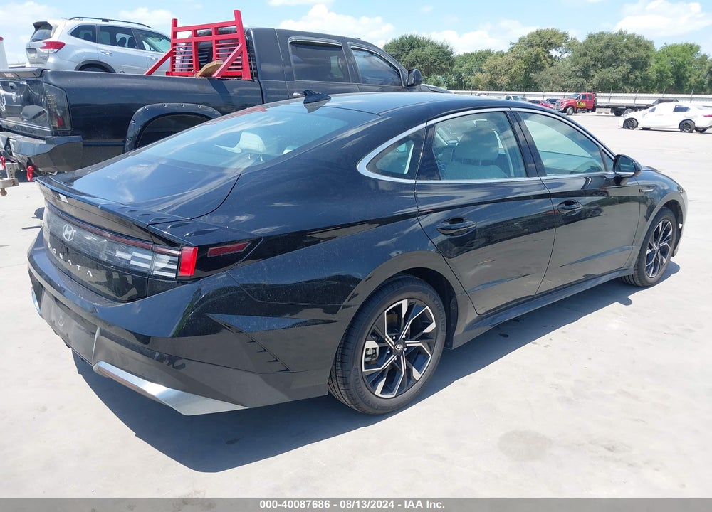 2024 HYUNDAI SONATA SEL VIN: KMHL64JA7RA371850