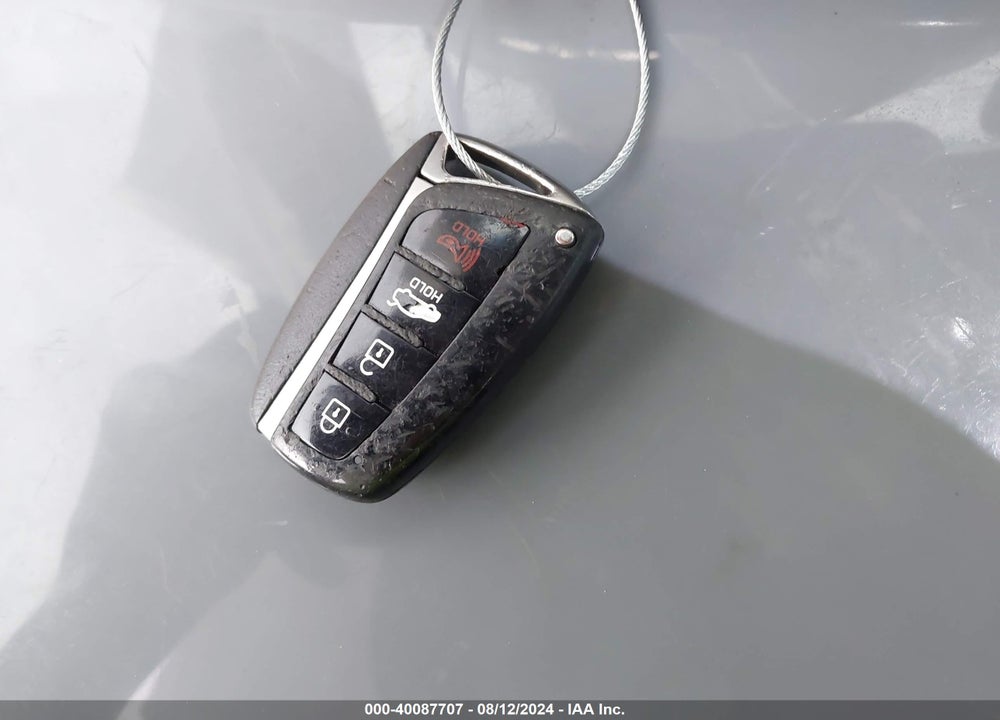 2015 HYUNDAI GENESIS 3.8 VIN: KMHGN4JE5FU025703