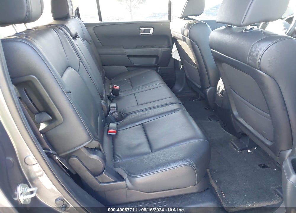 2014 HONDA PILOT EX-L VIN: 5FNYF3H58EB004972