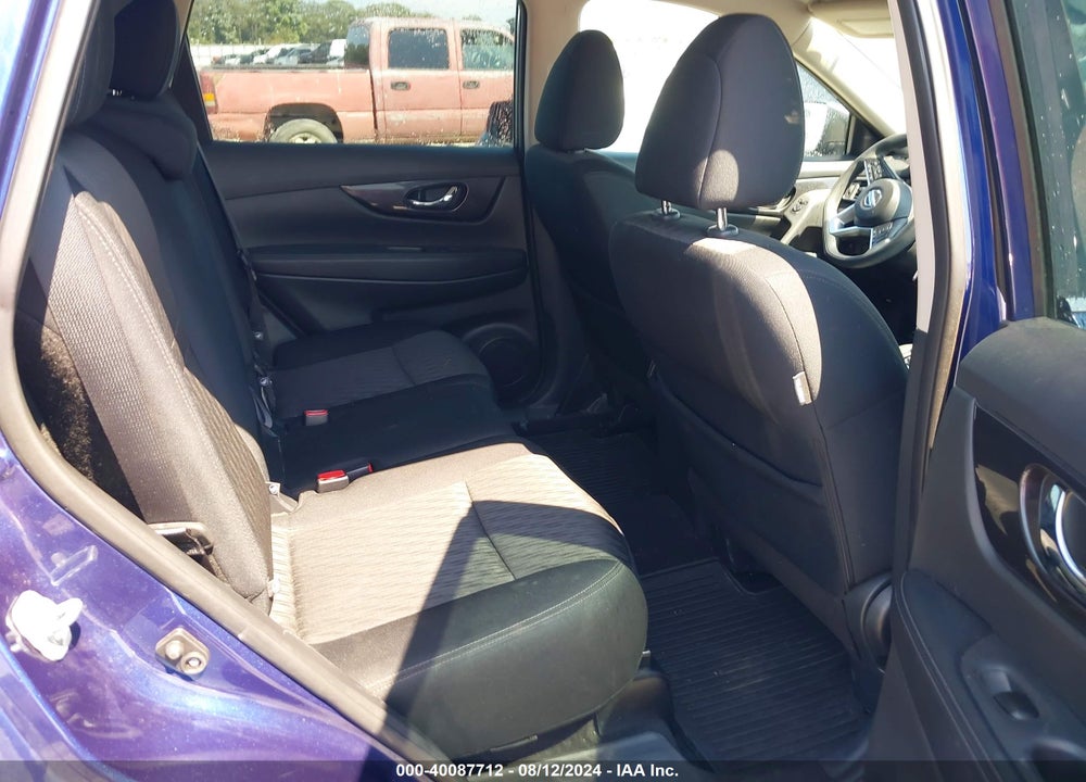 2018 NISSAN ROGUE S VIN: 5N1AT2MT8JC761446