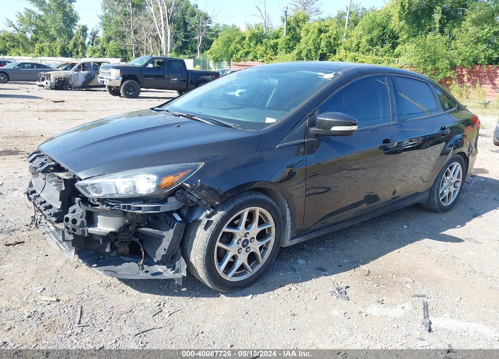 2015 FORD FOCUS SE VIN: 1FADP3F28FL299385