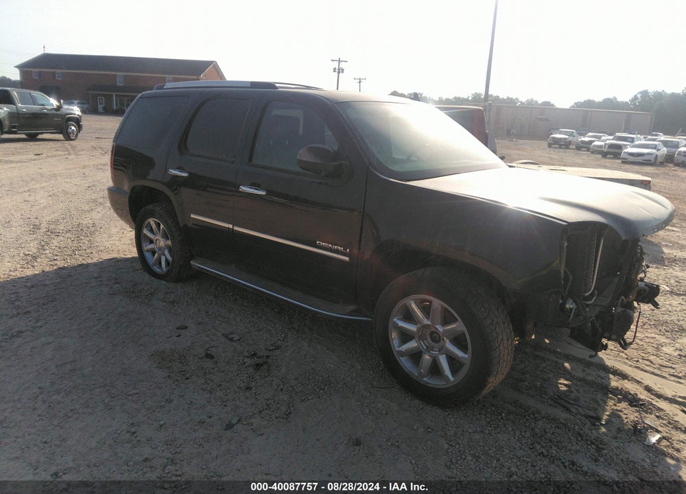 2013 GMC YUKON DENALI VIN: 1GKS2EEF7DR336439