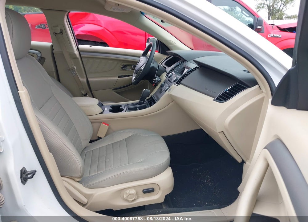 2015 FORD TAURUS SE VIN: 1FAHP2D8XFG162265