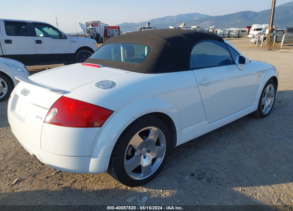 2002 AUDI TT 1.8L VIN: TRUUT28NX21010400