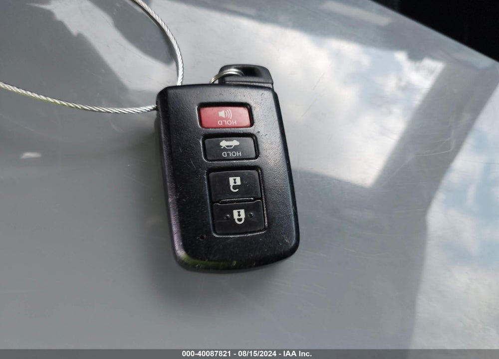 2015 TOYOTA COROLLA S PLUS VIN: 5YFBURHE1FP194344