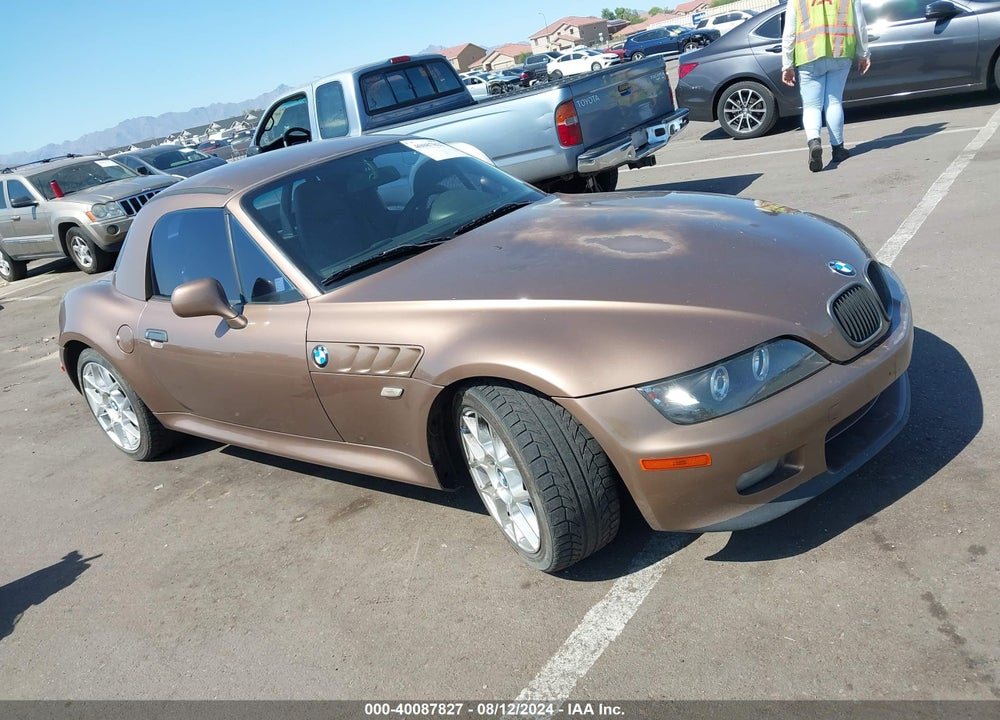 2000 BMW Z3 2.8L VIN: 4USCH3349YLF43179